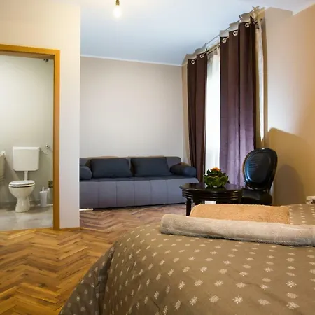 Apartman New & In *